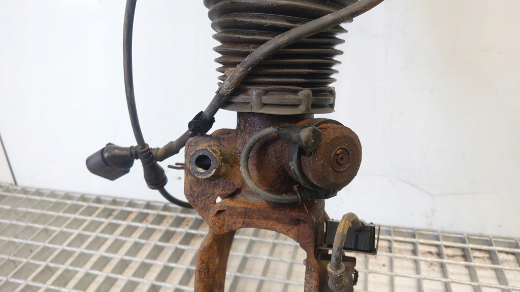 фото №8, Vw touareg i 7l амортизатор пневматический перед правый 02-10r 7l6616040d