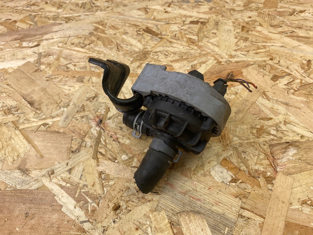 фото №7, Додаткова насос wody vw id3 id4 enyaq 1ea965567a