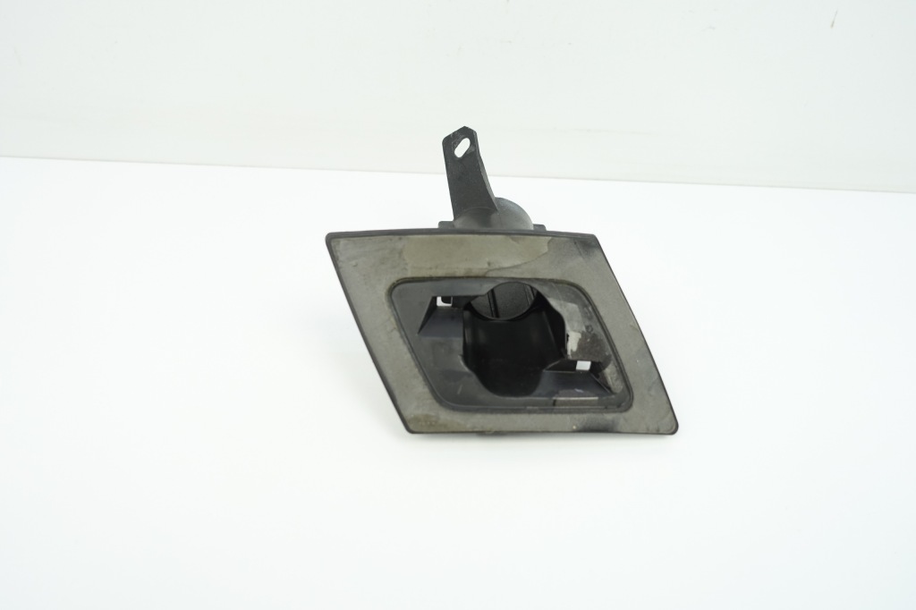 Купити Кронштейн розпилювача праве vw eos 1q0807942a