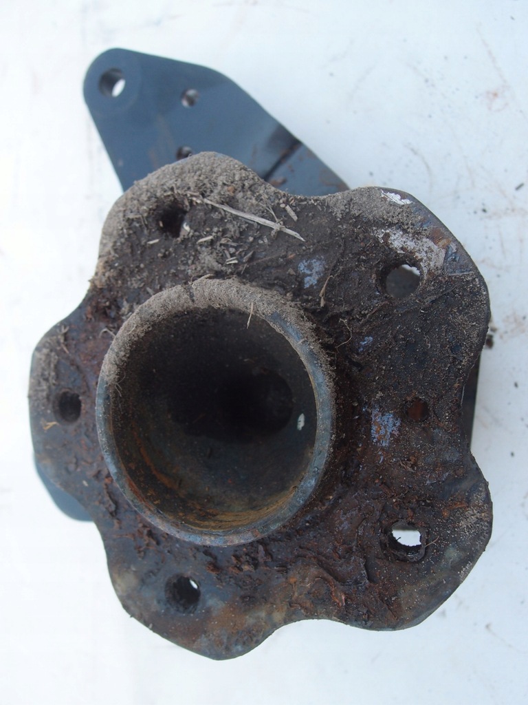 фото №2, Ступиця поворотний кулак правий задня renault kadjar 2015r