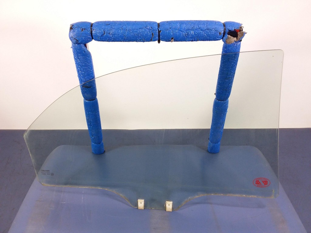 фото №3, Mazda xedos 9 скло двері задня ліва 00