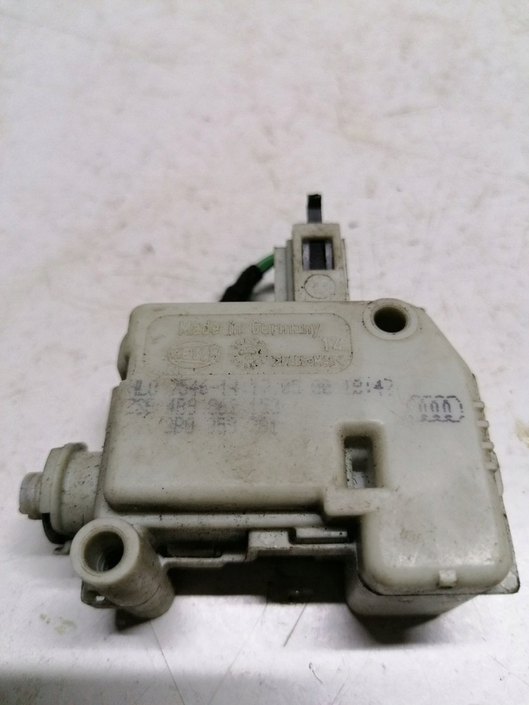 фото №1, Привод крышка заливной топлива audi a6 c5