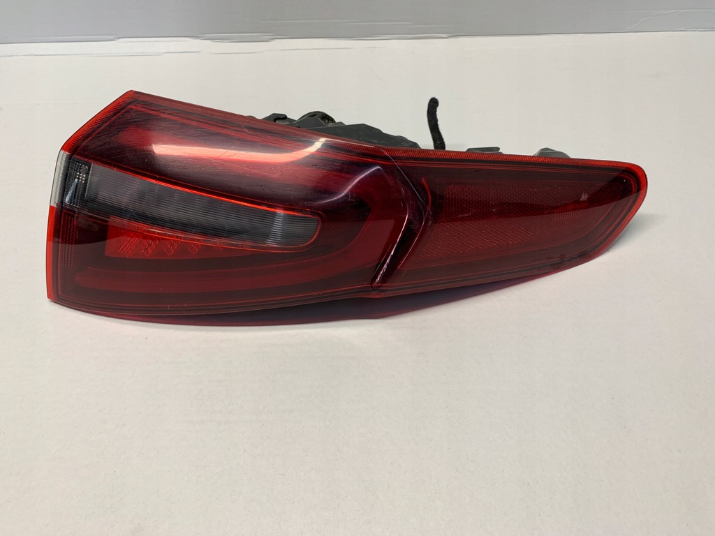 фото №1, Лампа задняя правая 00505358040 alfa romeo stelvio
