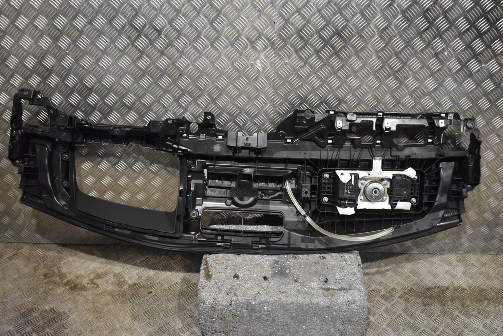 фото №6, Idealna консоль приборная панель кожа nappa проекционный дисплей mercedes w223 1