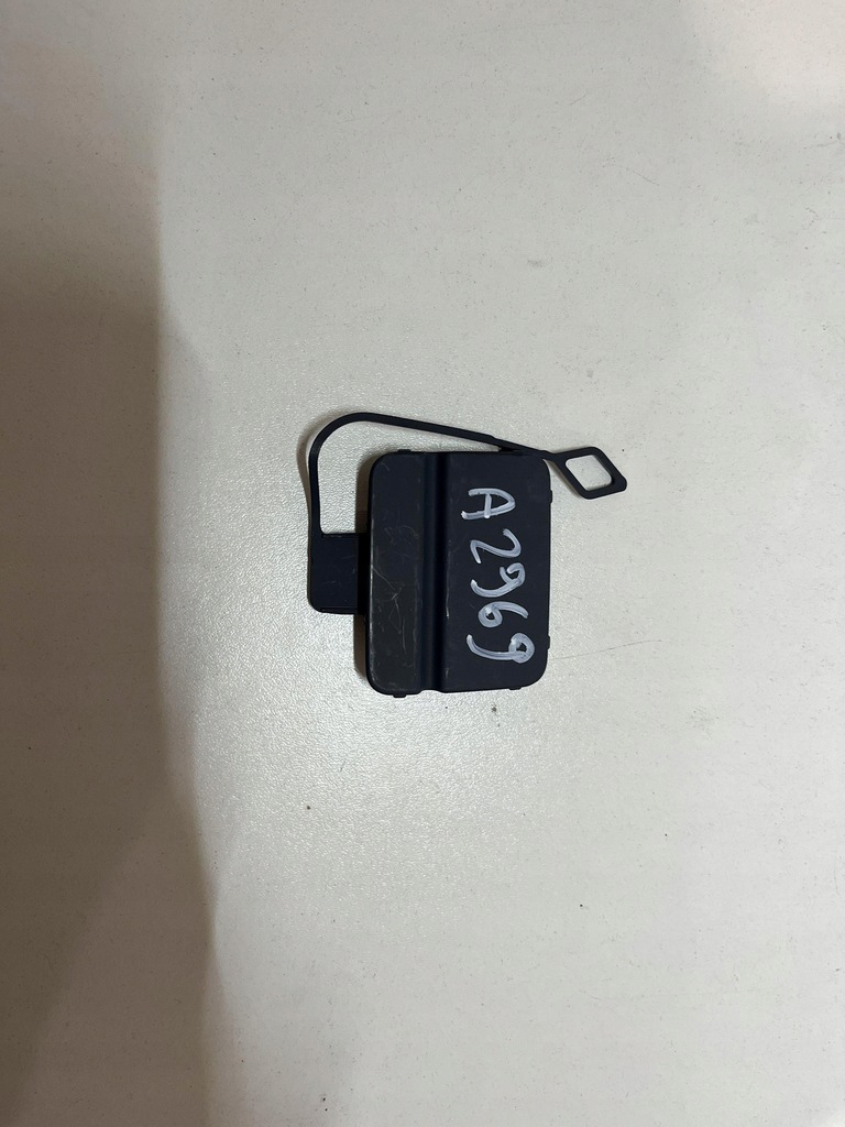 фото №1, Bmw 3 e90 заглушка фаркоп бампера задняя 7116690