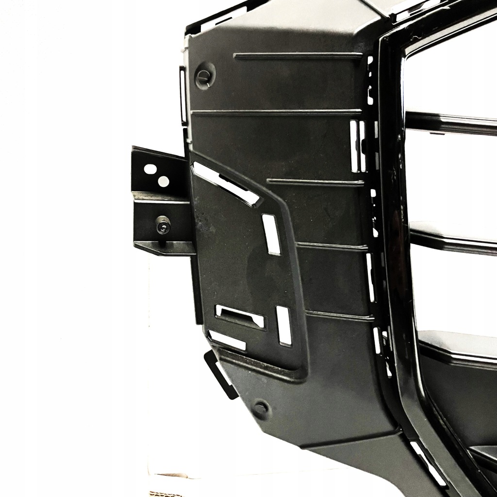 фото №4, Решётка радиатора решётка радиатора бампера audi q8 2018r- s-line камера радар