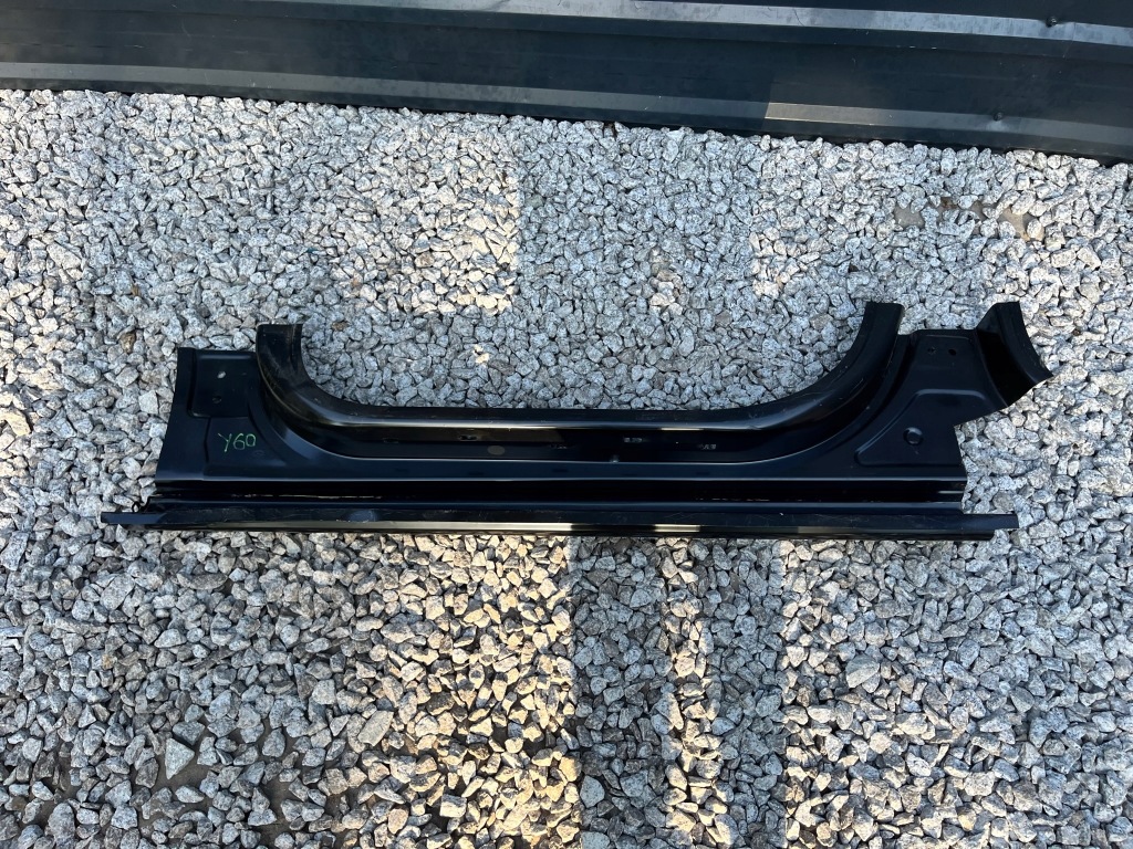 фото №6, Hyundai i30 3 iii 17- правый порог блок двигателя обшивка