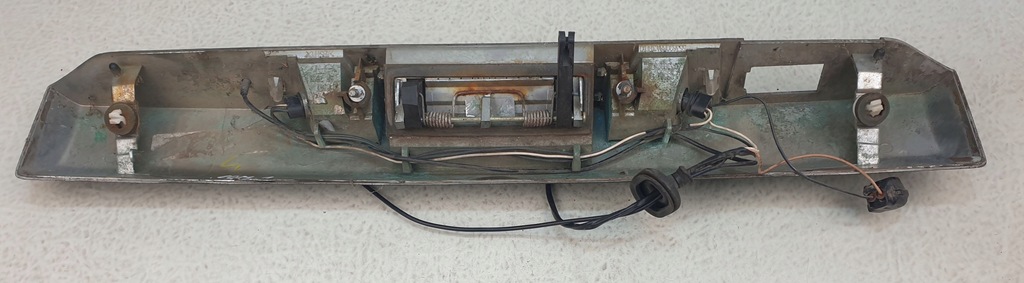 фото №9, Jeep commander i 1 молдинг накладка крышки задний oryg