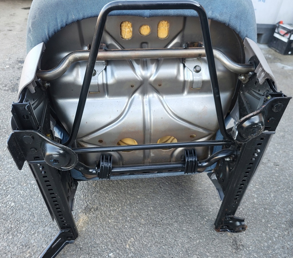 фото №8, Сидіння правий перед пасажира кліпса поперечина підголівник fiat panda ii 2 169 оригінальний номер