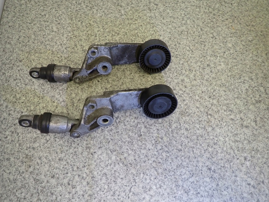 фото №4, Toyota corolla e12 avensis натягувач ремінь 1,4 1,6