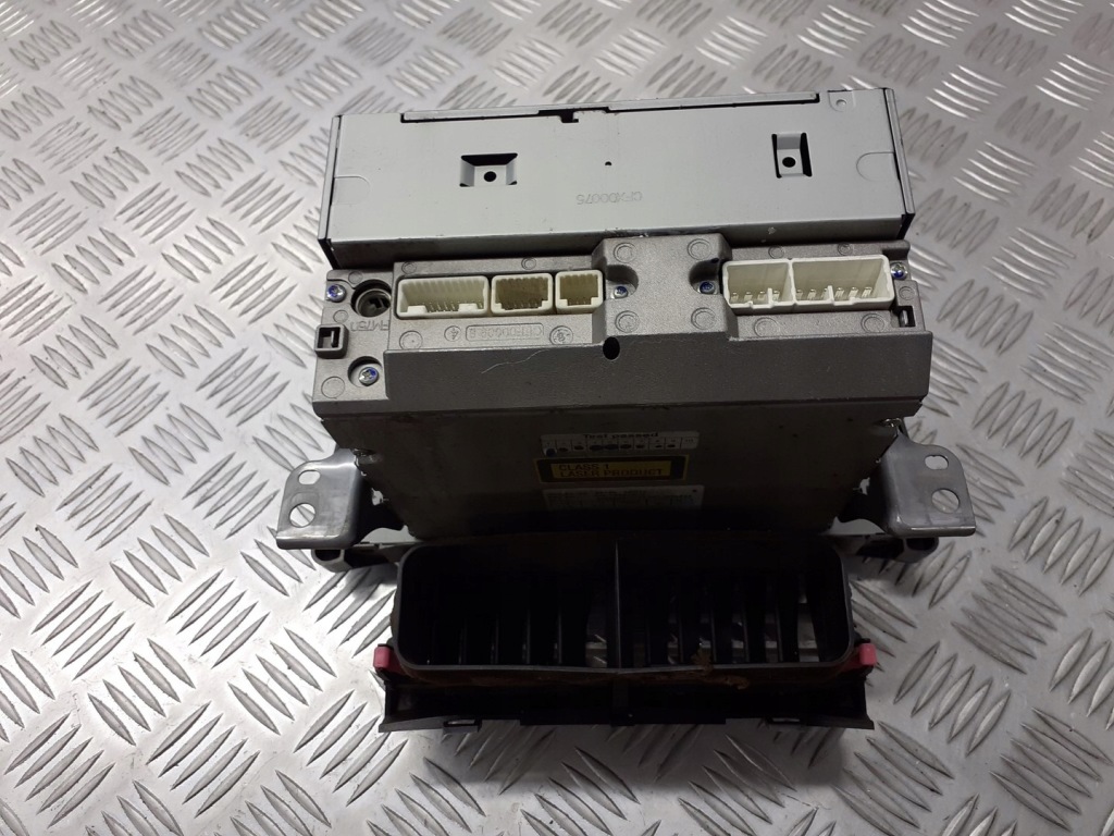 фото №3, Радио заводской toyota yaris ii 86120-0d210