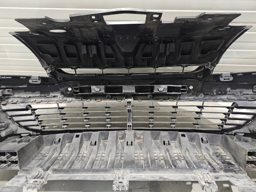 Бампер передний перед renault megane iii lift pdc в Украине