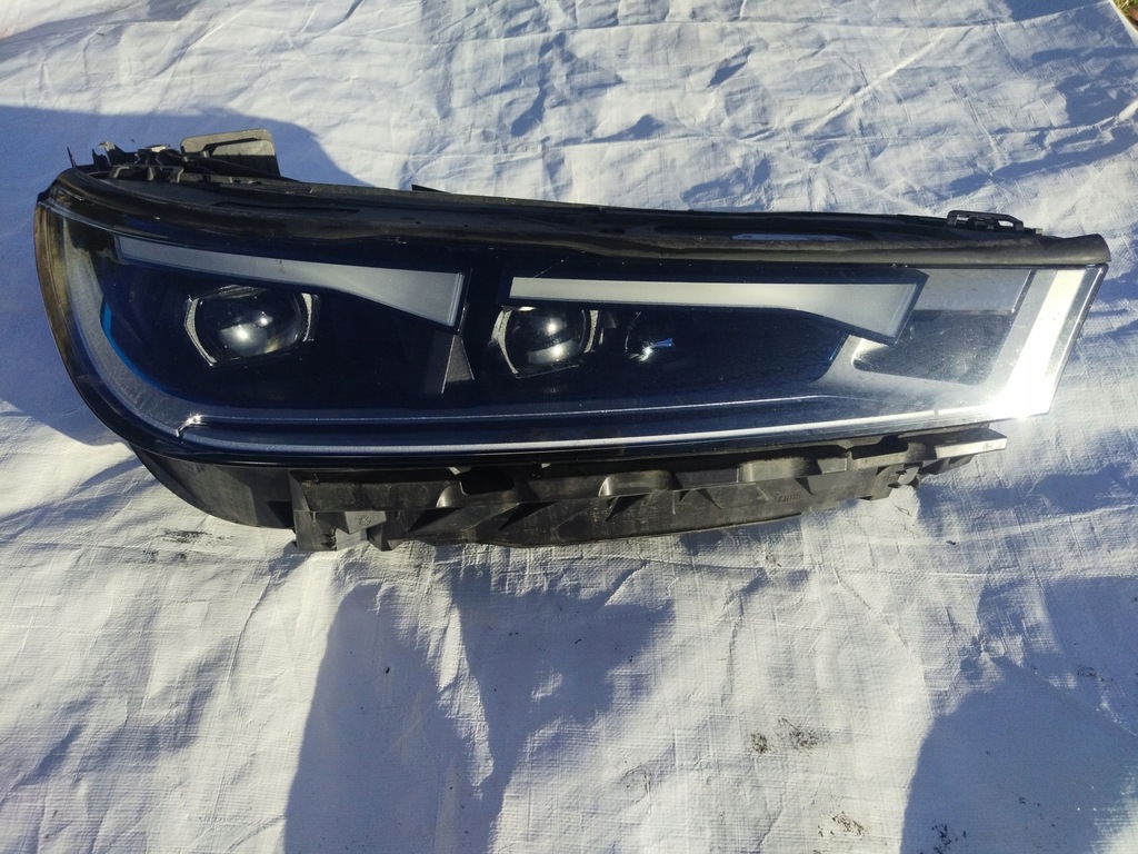 фото №1, Лампа передня права laser bmw ix 20 ix 40 5a3cea2-04