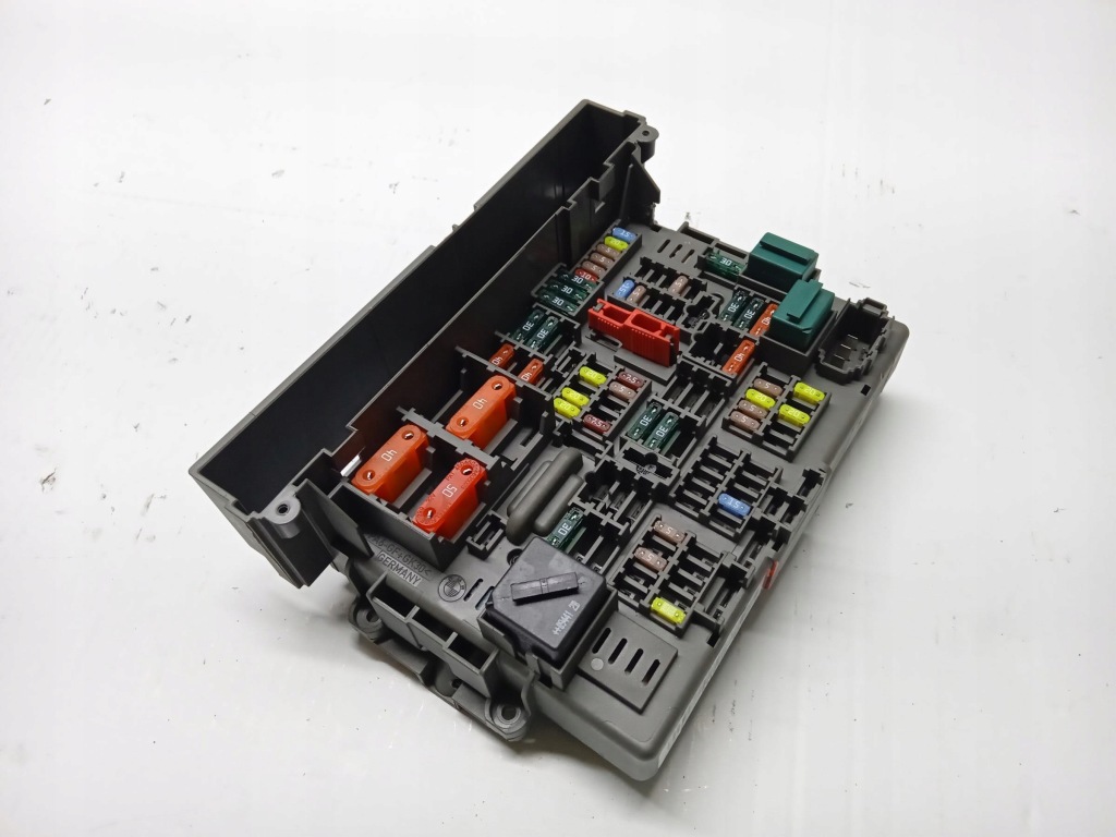 Купить Коробка предохранителей bmw x1 e84