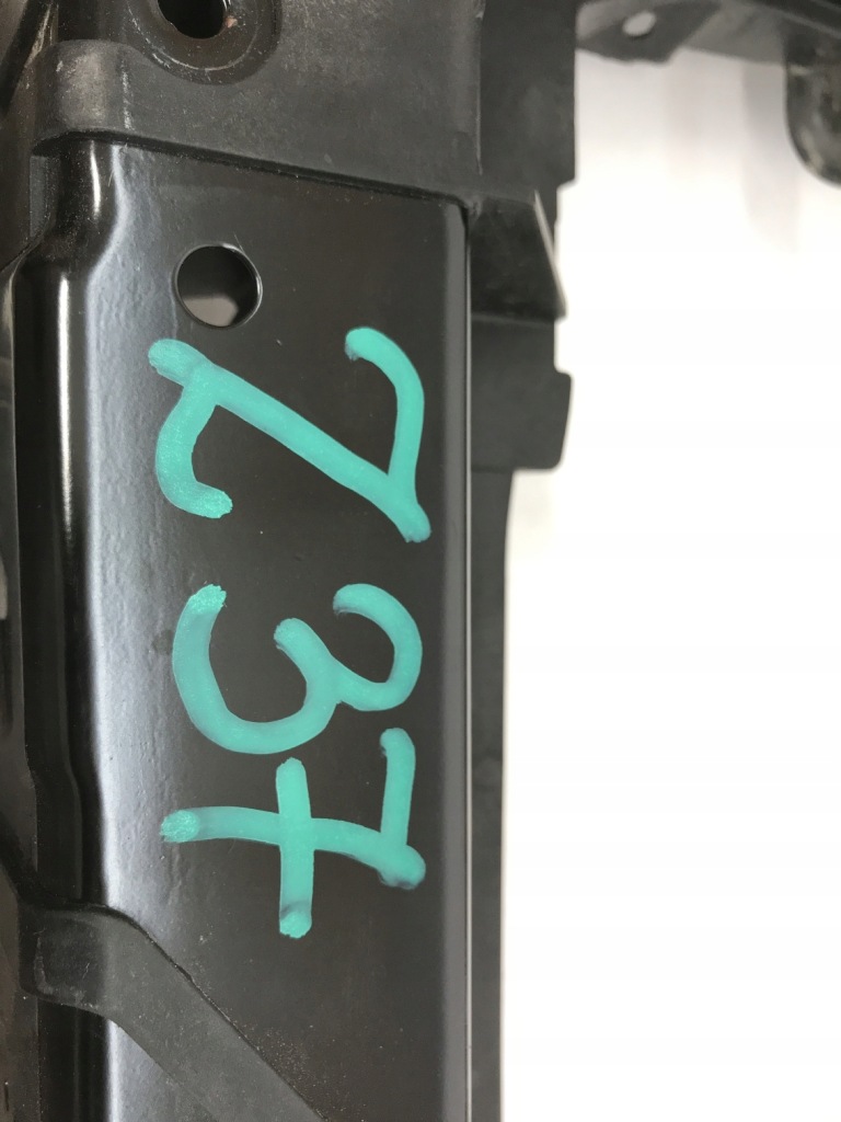 Ssangyong tivoli рестайлинг  ремень передний усилитель бампера перед 57100-37001 в Украине