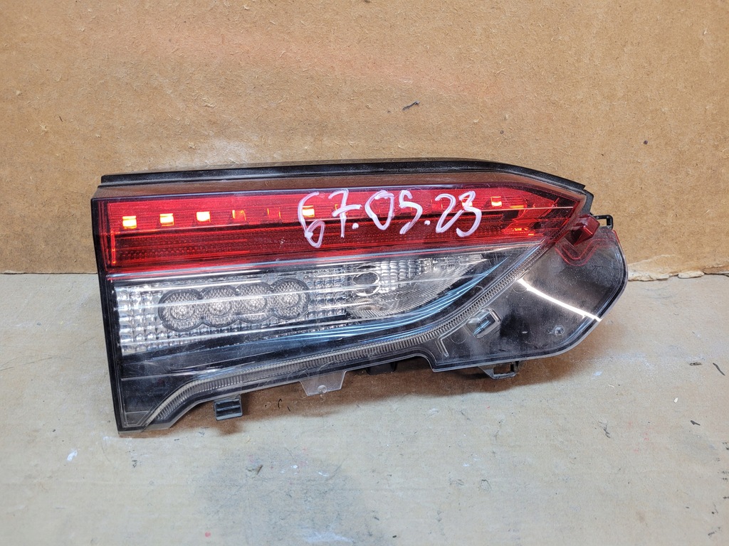 фото №1, Лампа левый задняя toyota rav4 19-