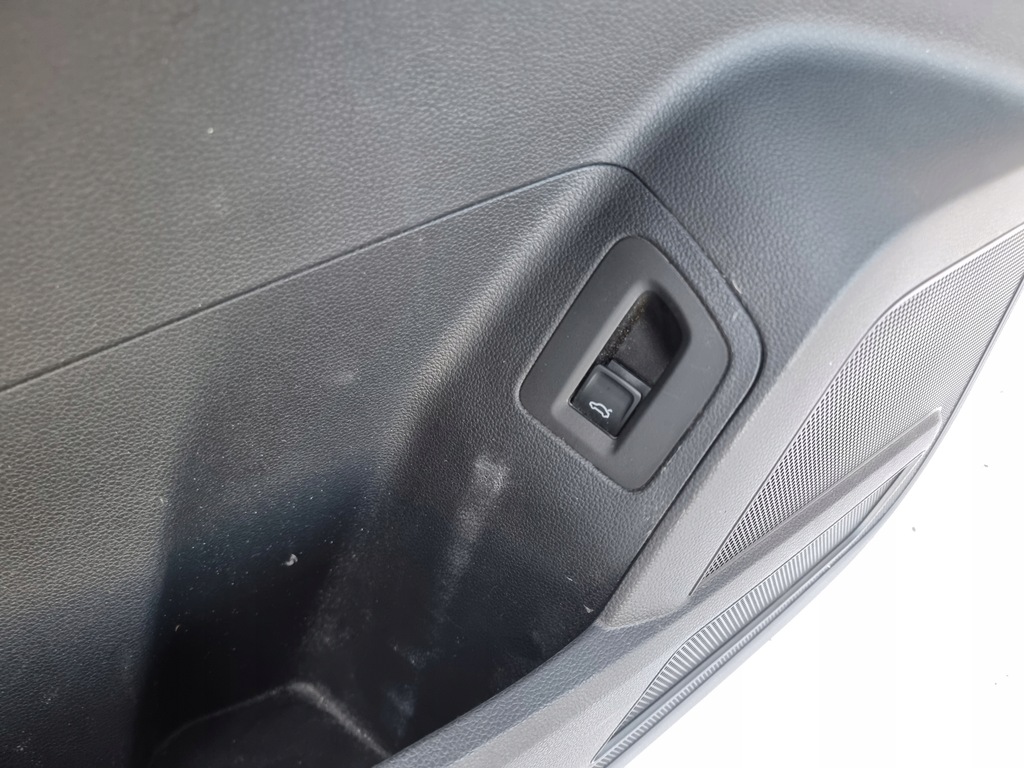 фото №7, Vw atlas 3.6 awd r-line обшивка дверь левый перед водителя 2018-