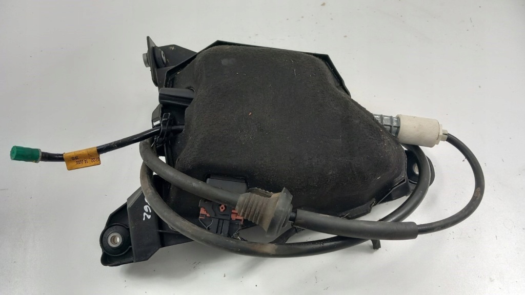 фото №1, Citroen c4 picasso тормоз электрический 9673081780