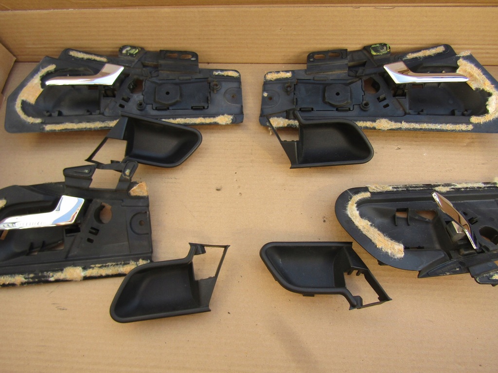 фото №1, +e1 mercedes w202 хром ручка внутрішня двері kpl 4szt + захист чорні