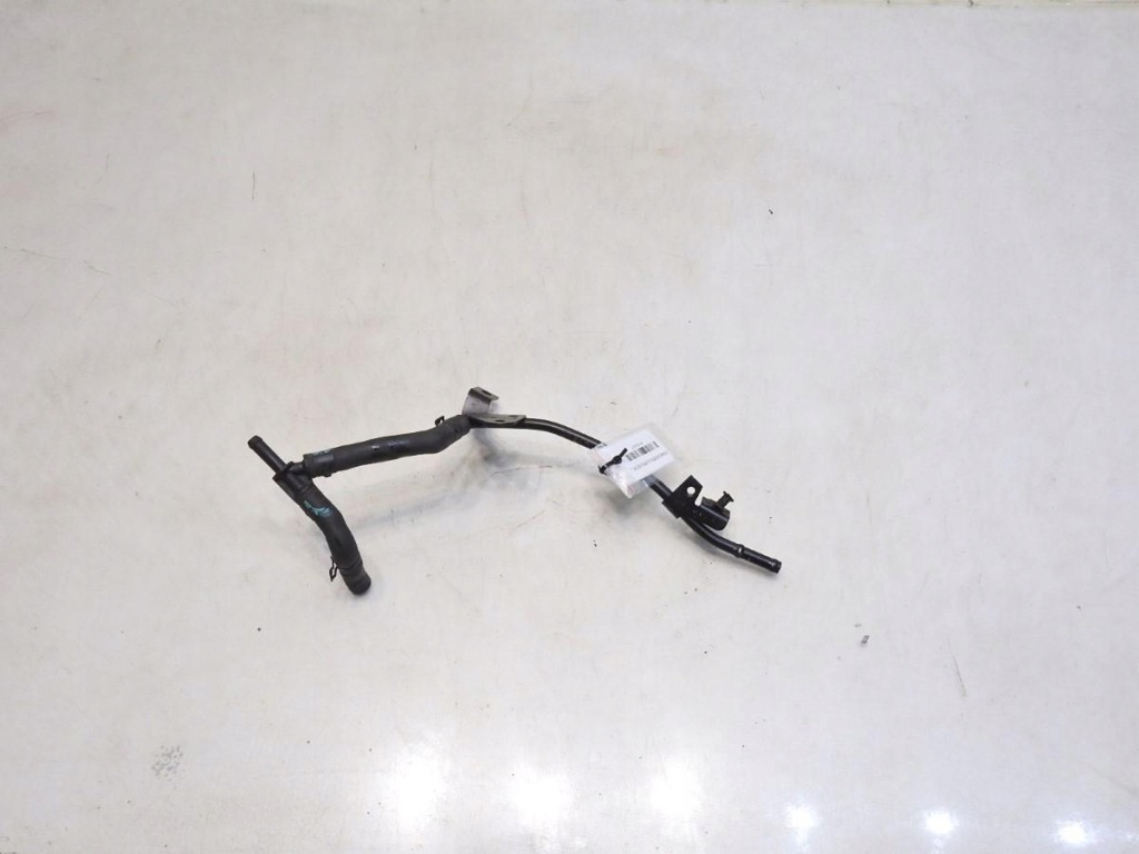 Шланг топлива dodge caliber 2.0 crdi 1k0121070f с Разборки