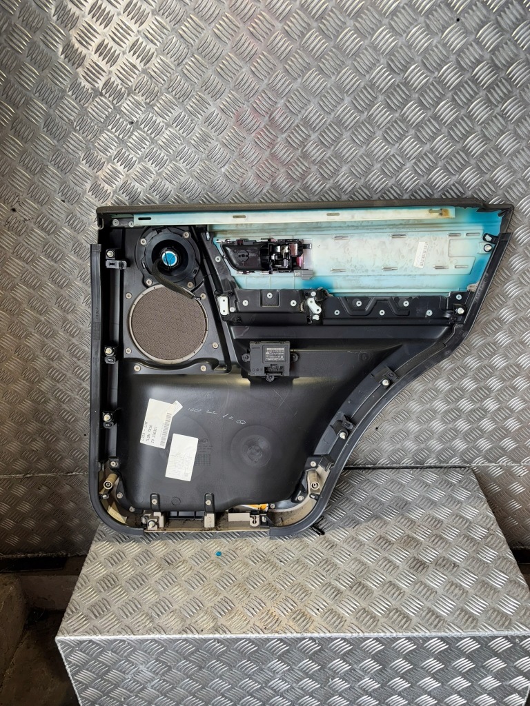 фото №8, Land rover discovery iv обивка обшивка na дверь левая задняя uk