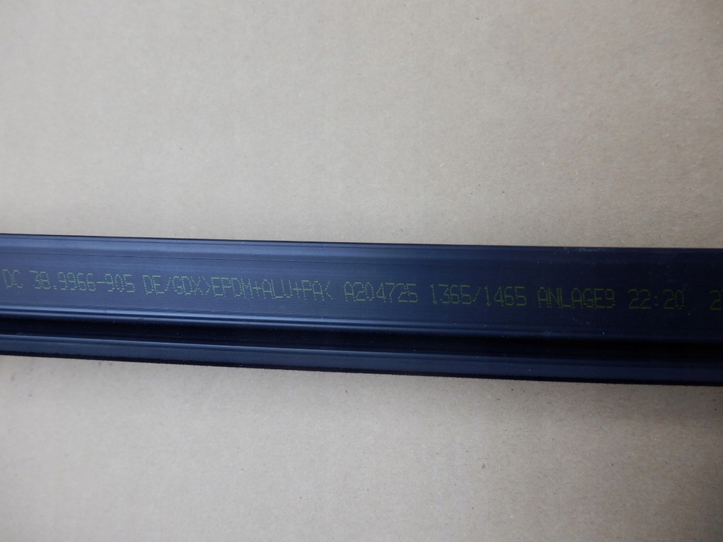 фото №4, Mercedes glk прокладка стекло дверь a2047251365