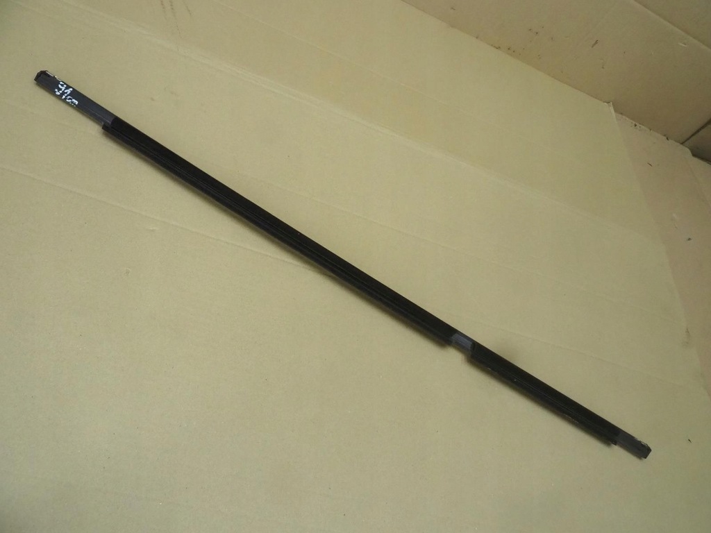 фото №13, Молдинг ущільнювач скло лівий задня хром mercedes glk x204 2047353365