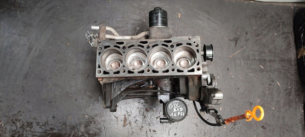 фото №10, Блок dół двигуна bad vw golf iv 1,6 fsi