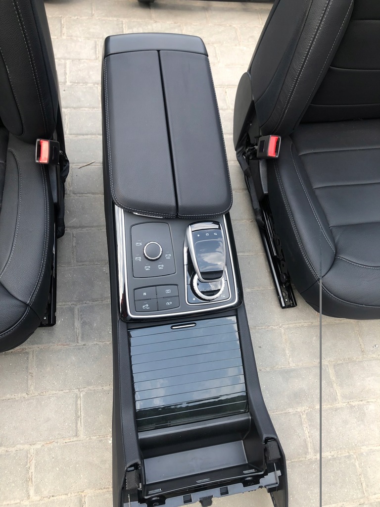 фото №12, Mercedes gls сиденья середина обшивки 7 пассажирский x166