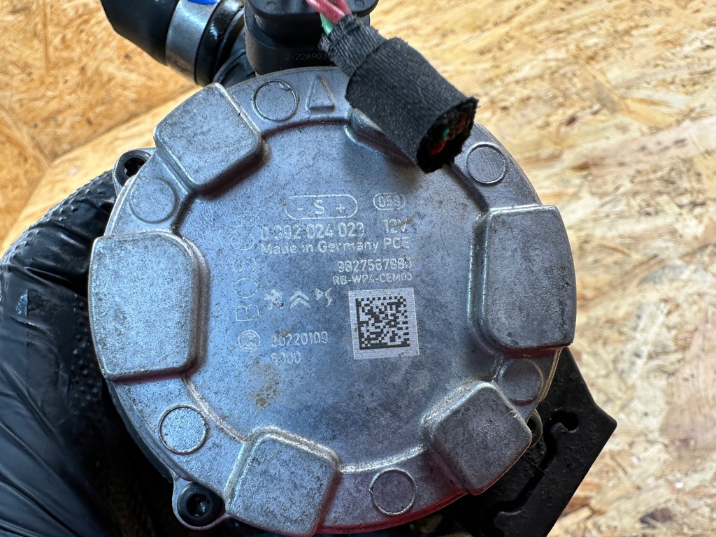 фото №9, Дополнительная насос wody opel e-corsa f e-mokka ii peugeot e-208 ii 9827567880