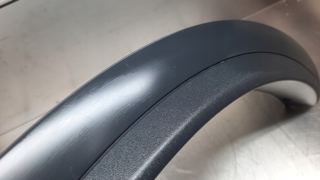 фото №7, Молдинг крыла левый задняя 30695489 volvo xc90 02-14r