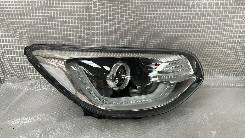 фото №1, Kia soul 2016- lift лампа правая передняя перед ксенон