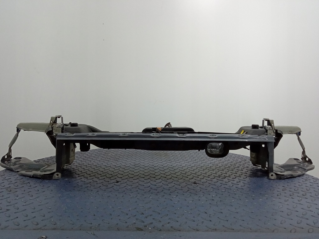 фото №1, Volvo s40 ii v50 усилитель передний pas передний