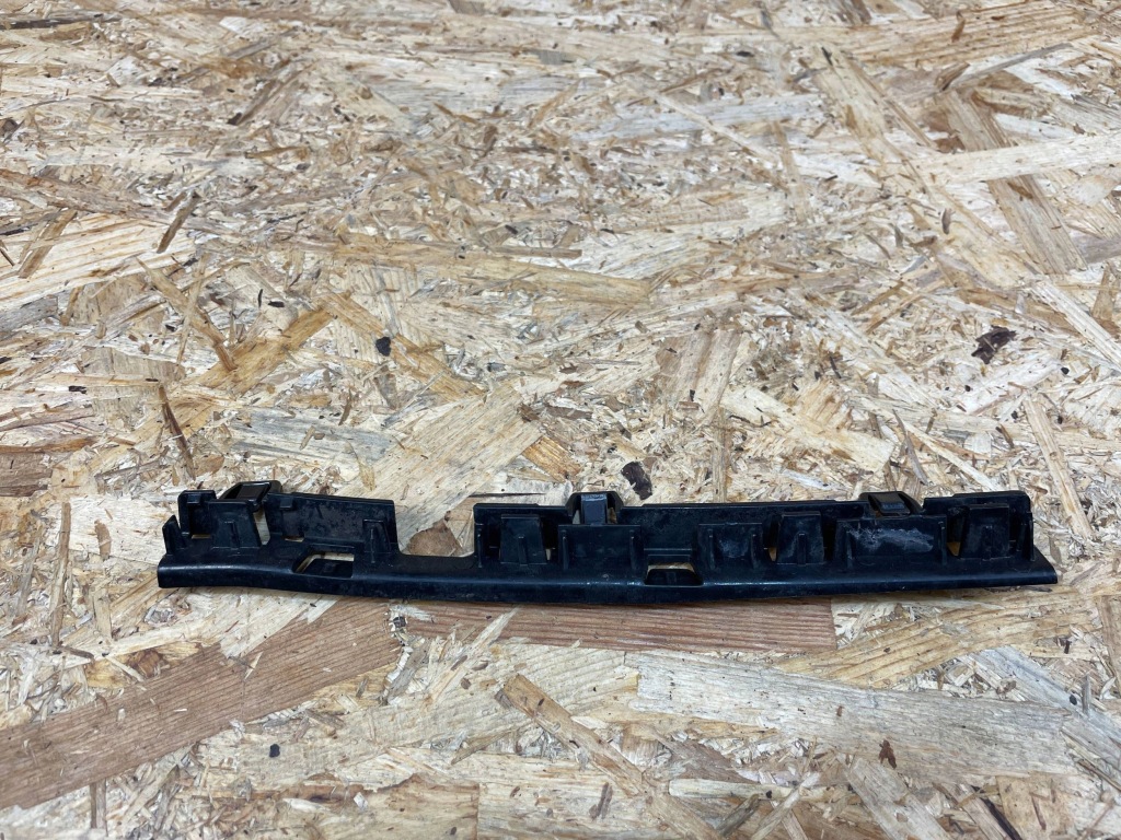 Кронштейн  кронштейн порог перед левое bmw 7 f01 f02 7183901 с Разборки