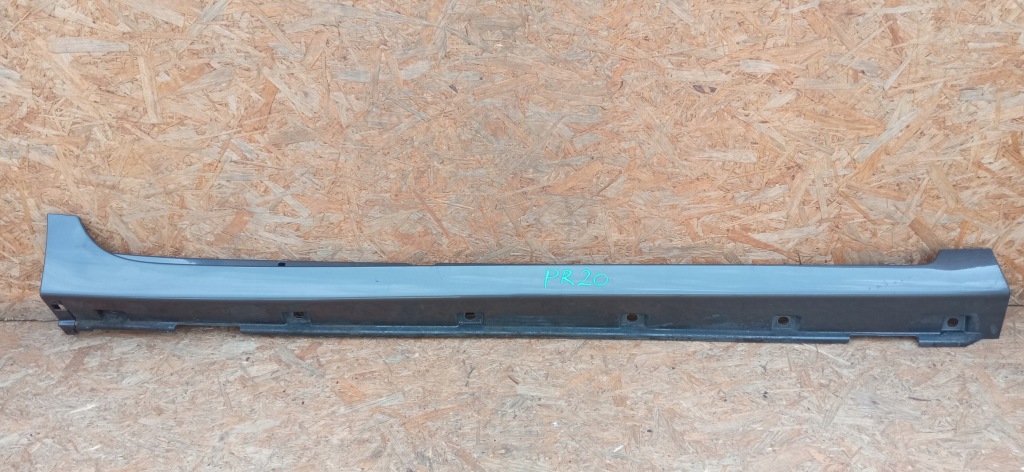 фото №1, Suzuki baleno ii 2 15- порог накладка порог молдинг порог правая 77211-68p00