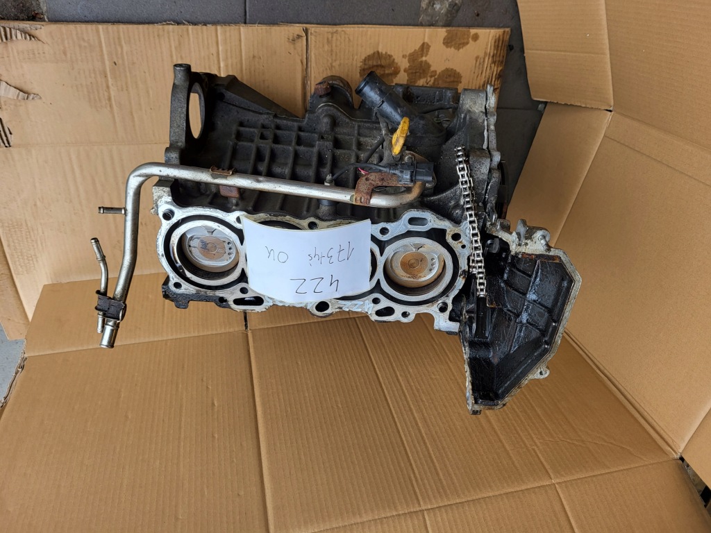 фото №1, Toyota corolla e12 1.4 vvti 4zz двигатель блок wał