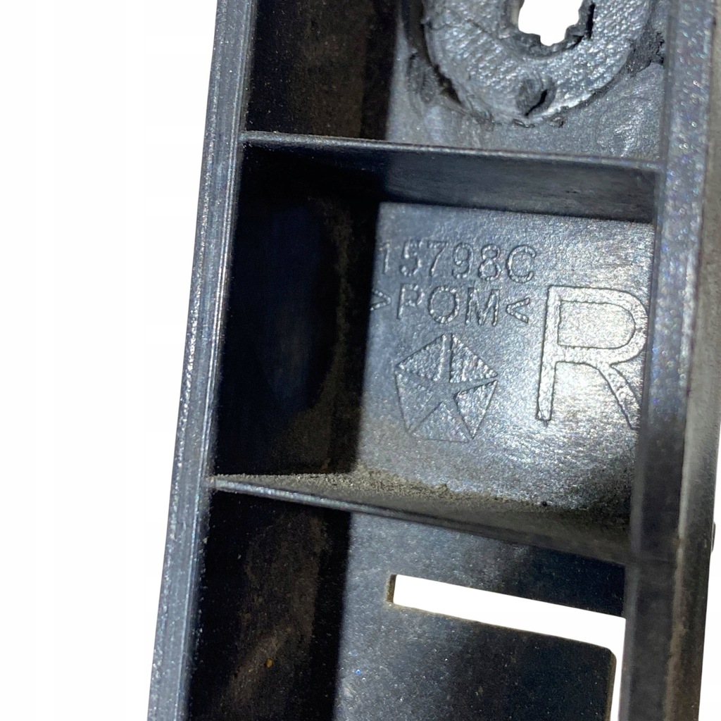 фото №9, Dodge charger 2017 права сторона кронштейн / кронштейн бампера заднього