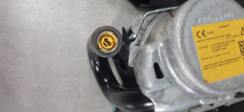 Купить Opel mokka ремень безопасности левый перед 34328723c
