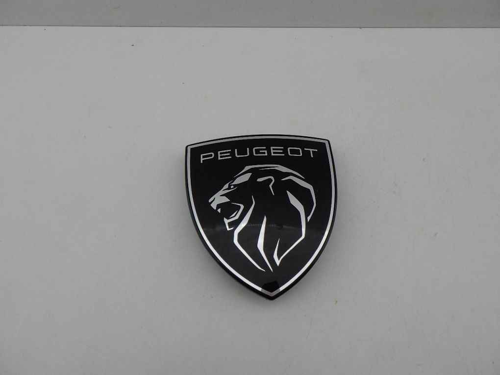 фото №1, Peugeot 208 ii lift 23- решётка радиатора решётка радиатора