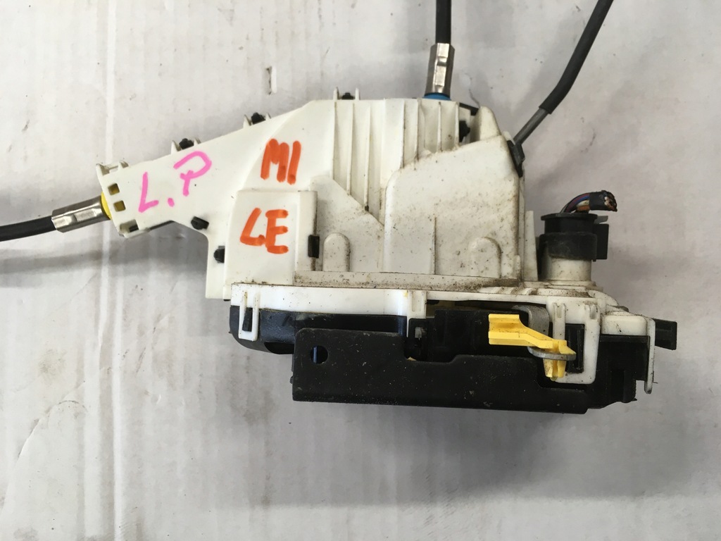 фото №3, Замок дверь перед maserati levante