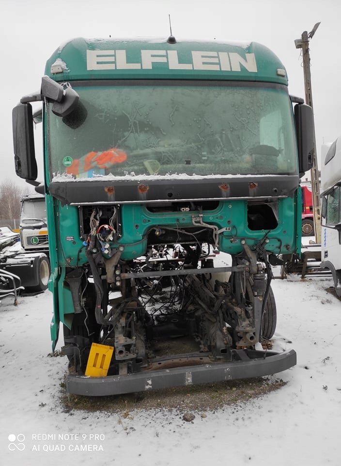 фото №2, Кабина mercedes actros mp4 glob