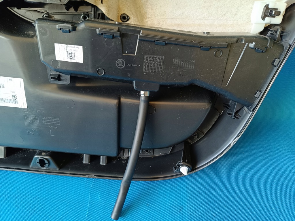 фото №14, Skoda kamiq 23r 1.5 tsi 110kw обшивка обивка дверь левый перед 655867013bp