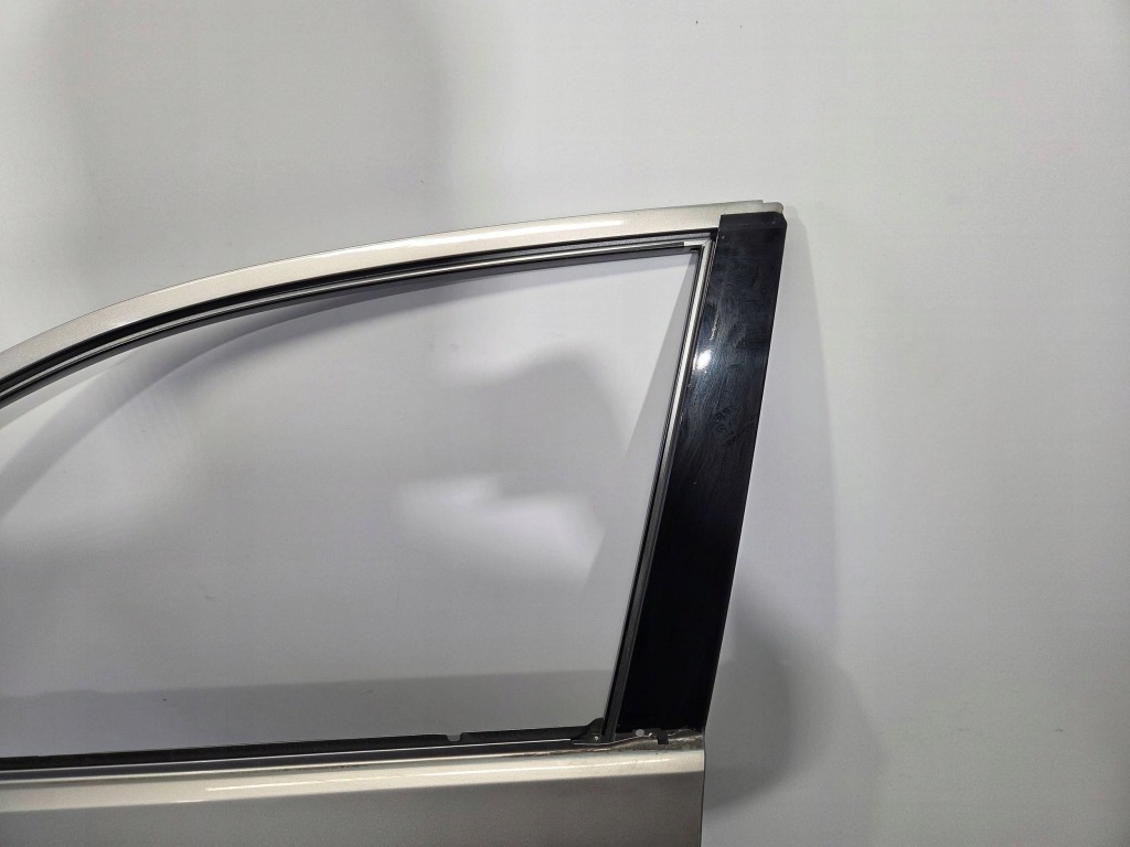 фото №3, Дверь левая передние subaru outback v 5 14-