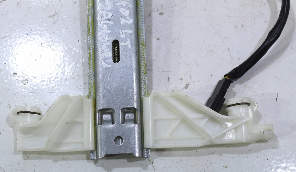 фото №7, Моторчик підголівник лівий задня bmw f01 f02 f04