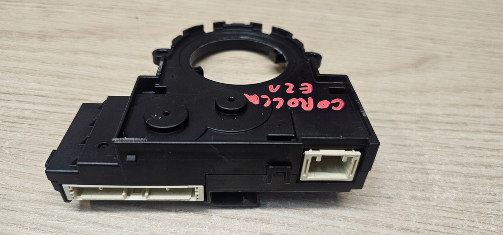 фото №12, Toyota corolla xii e21 e210 модуль датчик kąta повороту 89245-02120 004-0e01