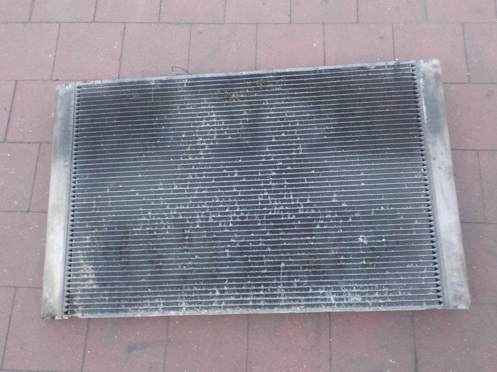 фото №7, Audi a8 s8 d3 lift 5.2 v10 pas передний радиатор