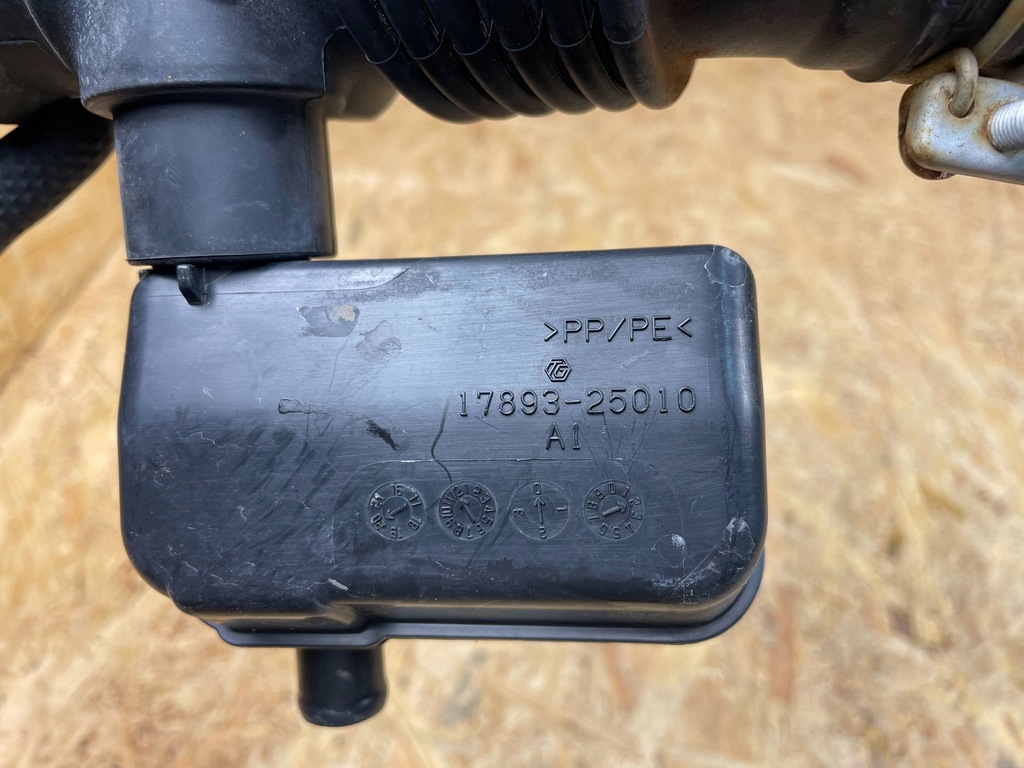 фото №12, Впуск повітрозабірник шланг резонатор повітря lexus es vii 17880-25020 2018-