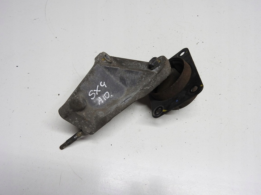 фото №11, Suzuki sx4 06-12 1.9 кронштейн подушка коробки двигуна