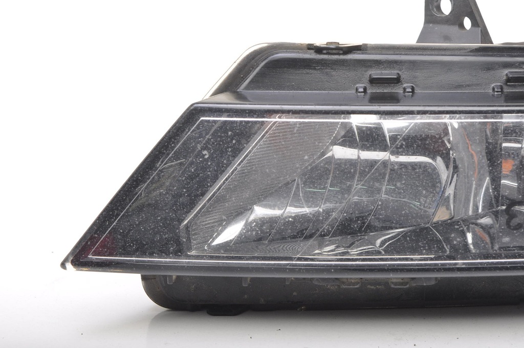 фото №6, Seat ibiza iv противотуманная фара правый 6j9941702a