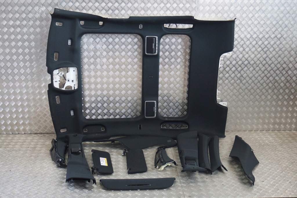 фото №1, Потолок czarna панорама mercedes w222